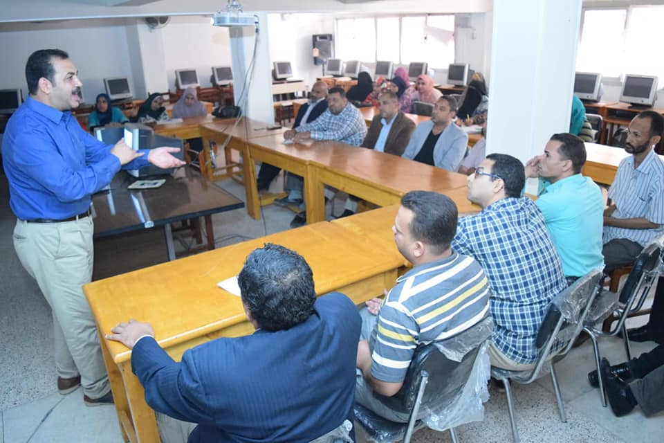 45549389_1601719046594766_2844363407698690048_n