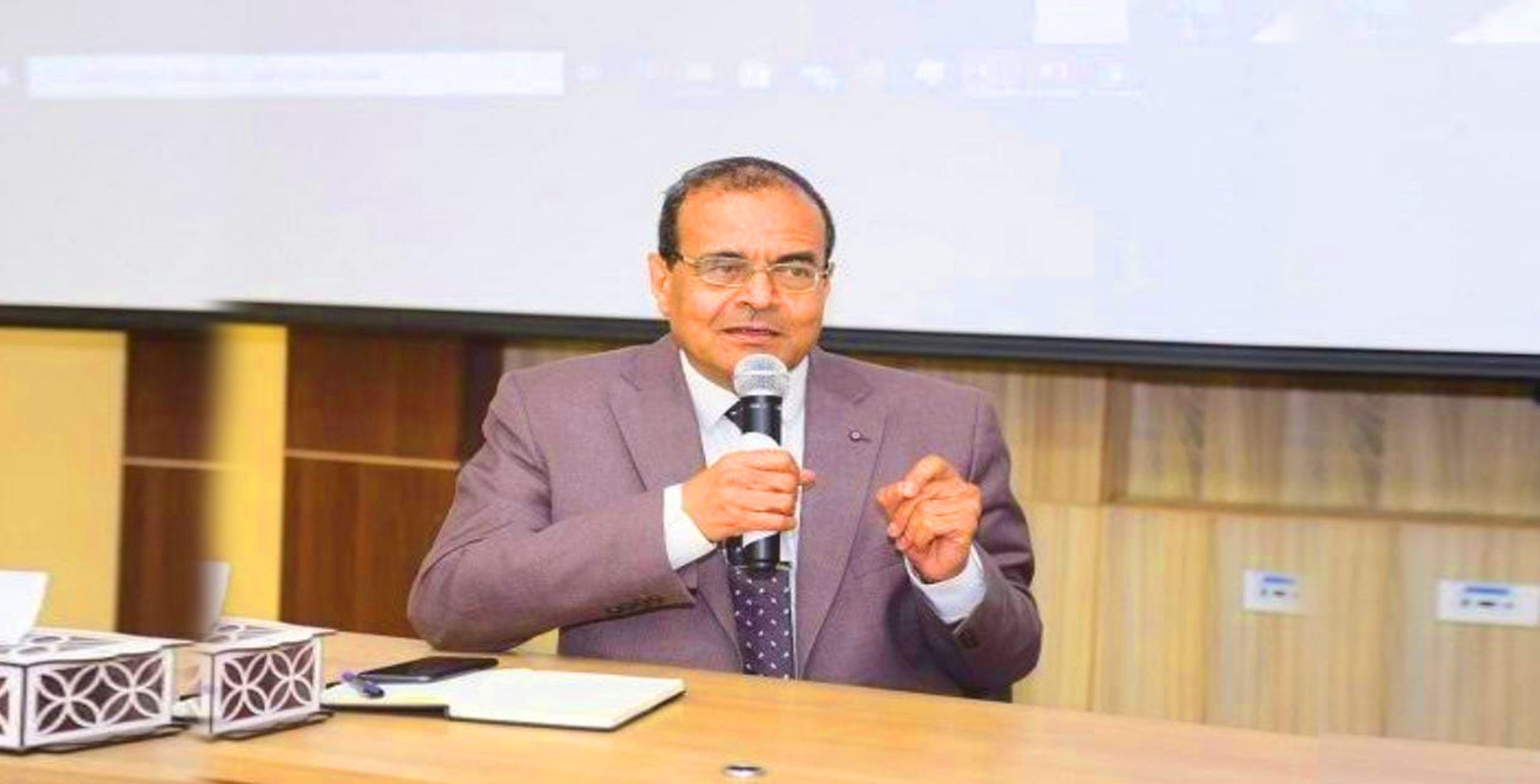 إجراء جولة الإعادة لانتخابات اتحاد الطلاب بجامعة سوهاج بكليات الآداب والزراعة والحقوق