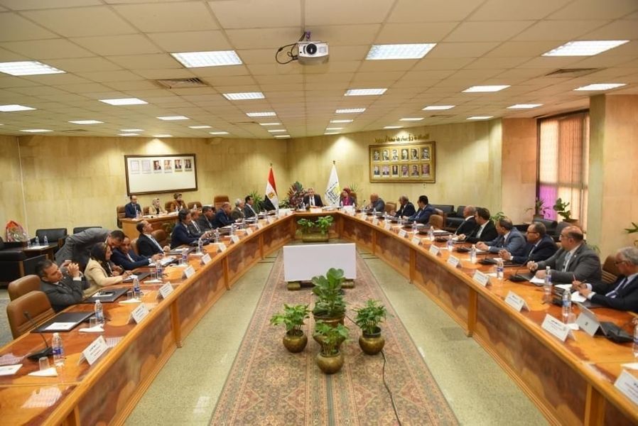 "جامعاتنا المصرية ومستقبلنا الأخضر بعد COP 27