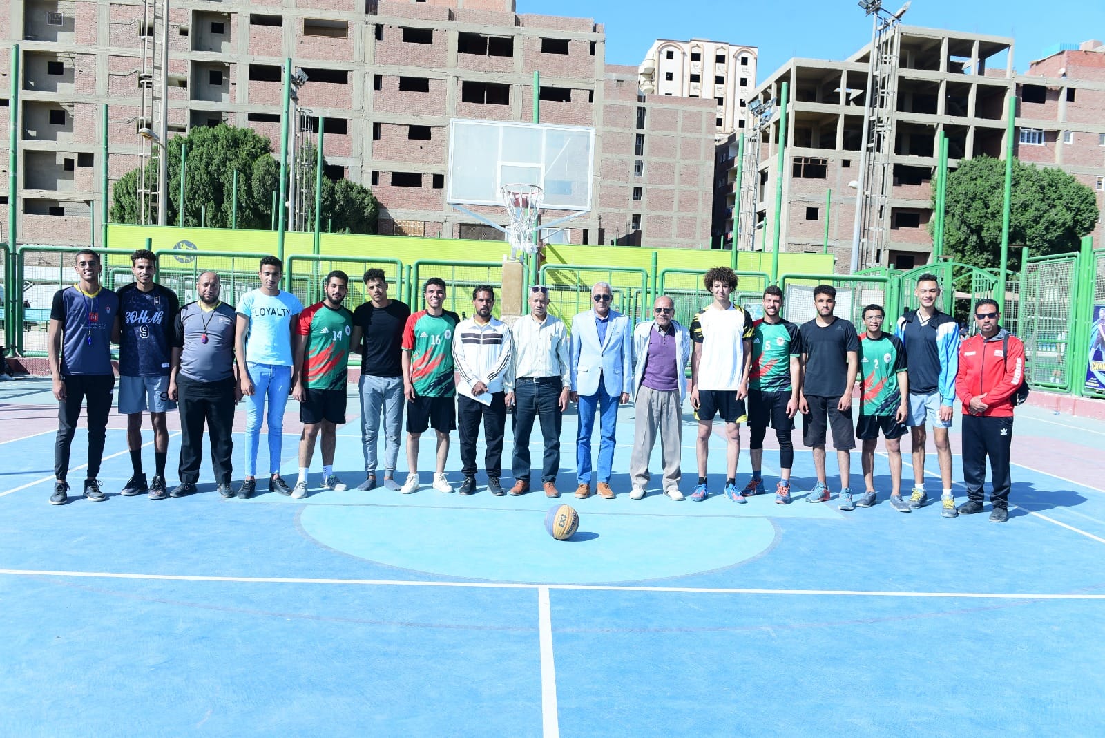 انطلاق فعاليات المهرجان الرياضي الرابع للألعاب الفردية والجماعية بجامعة سوهاج بمشاركة ٤٢٤ طالب وطالبة
