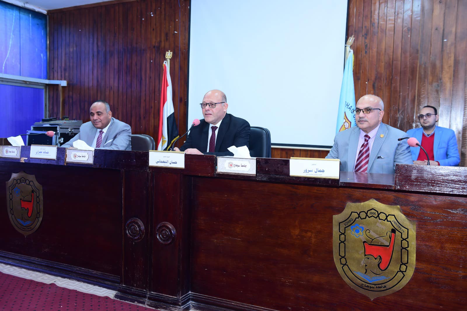President of Sohag University honors the faculties and Central Departments that have obtained the International ISO